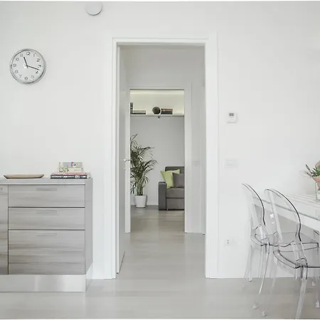 Alfa Bicocca Apartament Mediolan